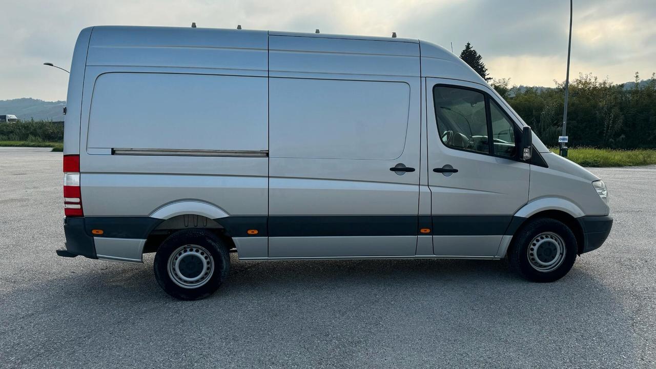 Mercedes Sprinter 318d