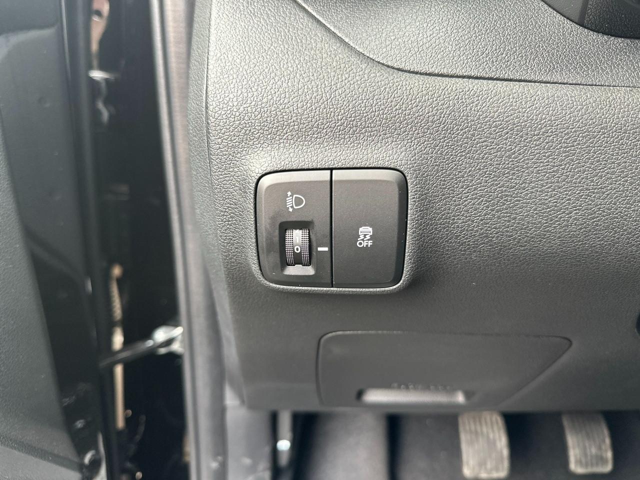 HYUNDAI i10 III 2023 - i10 1.0 mpi Connectline 63cv