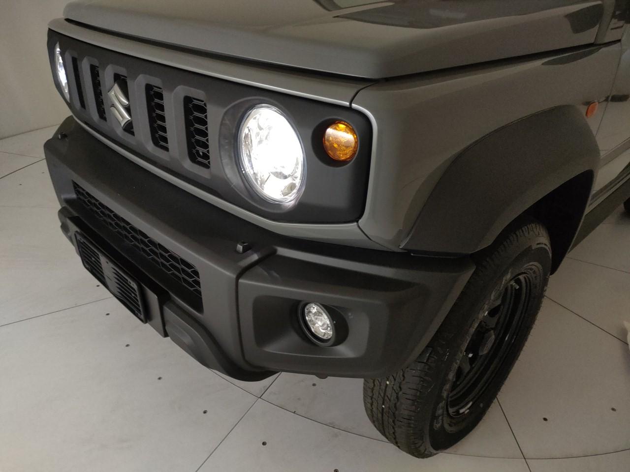 SUZUKI Jimny 1.5 Top 4wd / 4 Posti M1 + Cambio Automatico