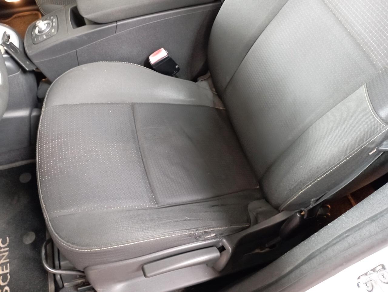 Renault Scenic Scénic X-Mod 1.5 dCi 110CV 7 POSTI