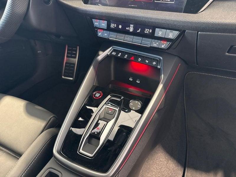 Audi S3 Sportback sport attitude TFSI S tronic KM0