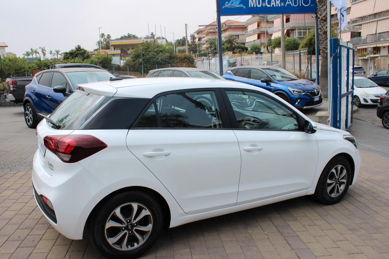 Hyundai i20 1.2 5 porte Econext Connectline