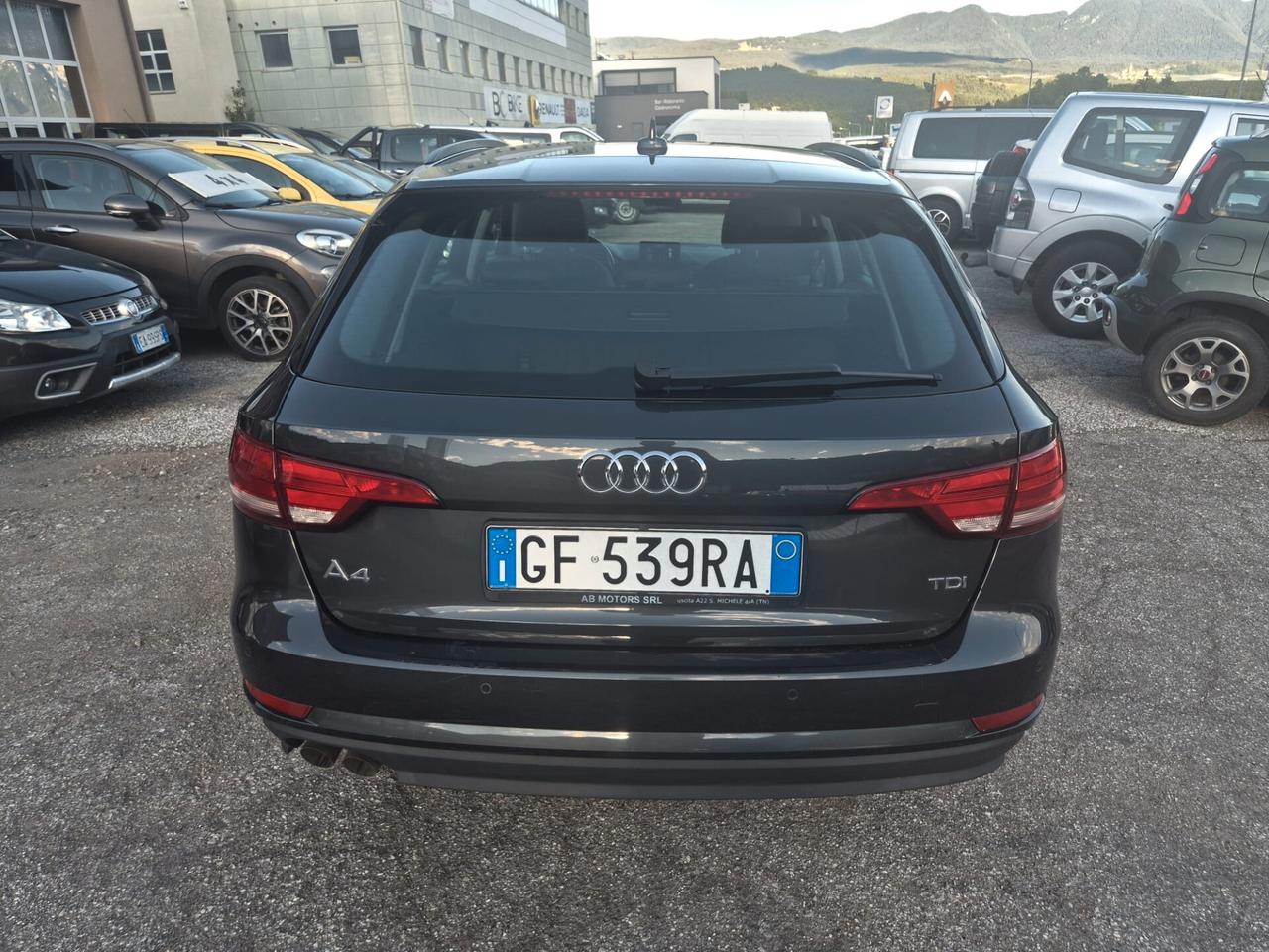 Audi A4 2.0 TDI 190 CV Business Sport