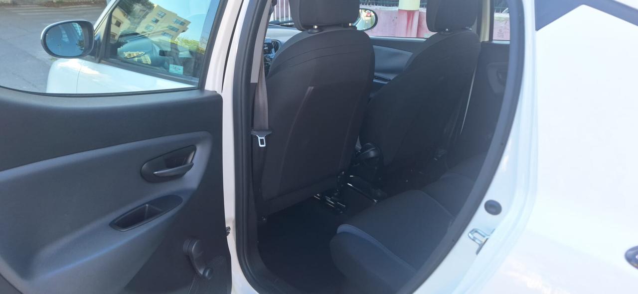 Lancia Ypsilon 1.2 69 CV 5 porte Silver Unico Propr.