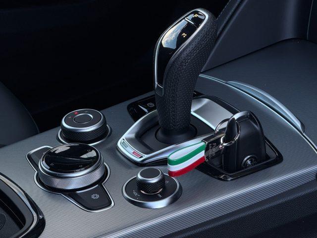 ALFA ROMEO Stelvio 2.2 Turbodiesel 160 CV AT8 RWD Veloce AUTOCARRO