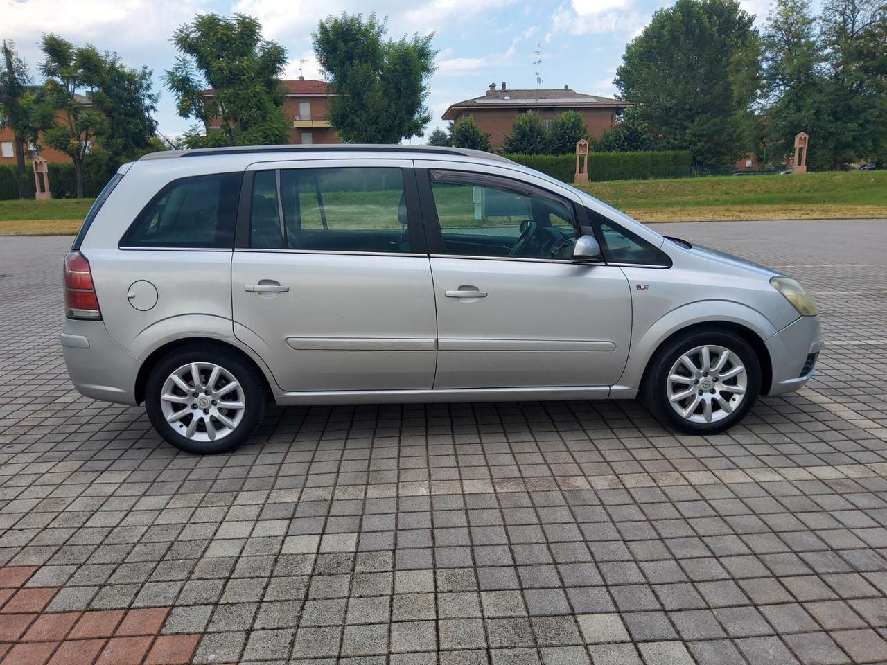 Opel Zafira 1.9 CDTI 120CV Cosmo