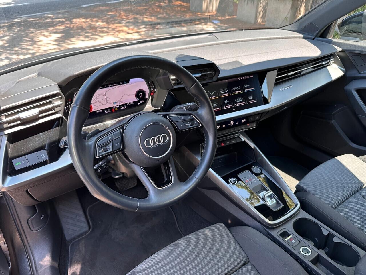 Audi A3 Sportback 30 TDI S tronic S LINE_PANORAMA_R18_VIRTUAL NAVI