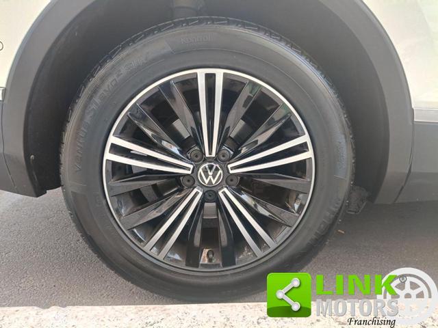 VOLKSWAGEN Tiguan 2.0 TDI 150 CV SCR DSG Elegance