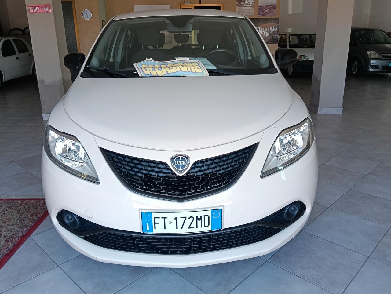 Lancia Ypsilon 1.2 69 CV 5 porte GPL Ecochic Gold