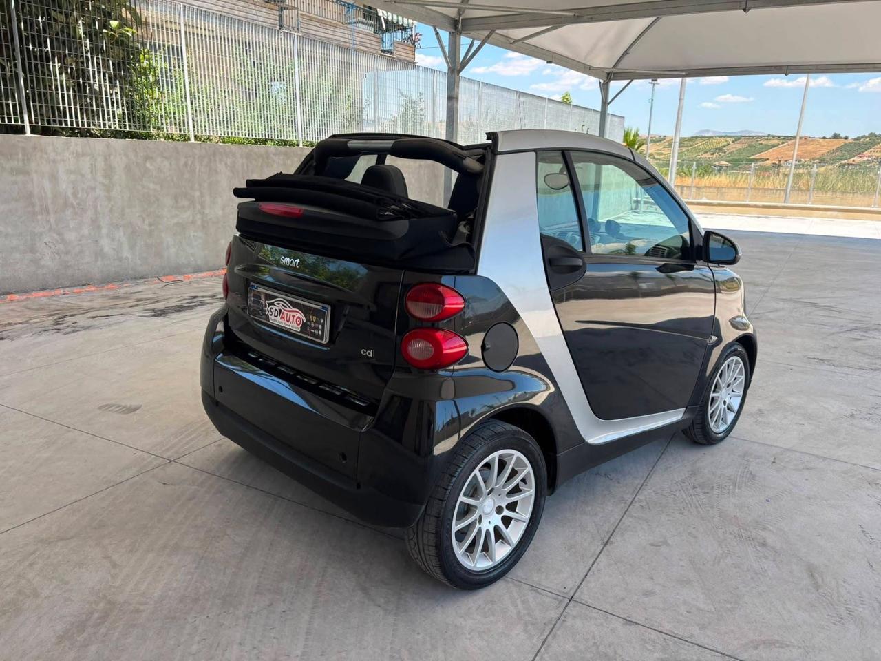 Smart ForTwo 800 33 kW coupé pure cdi