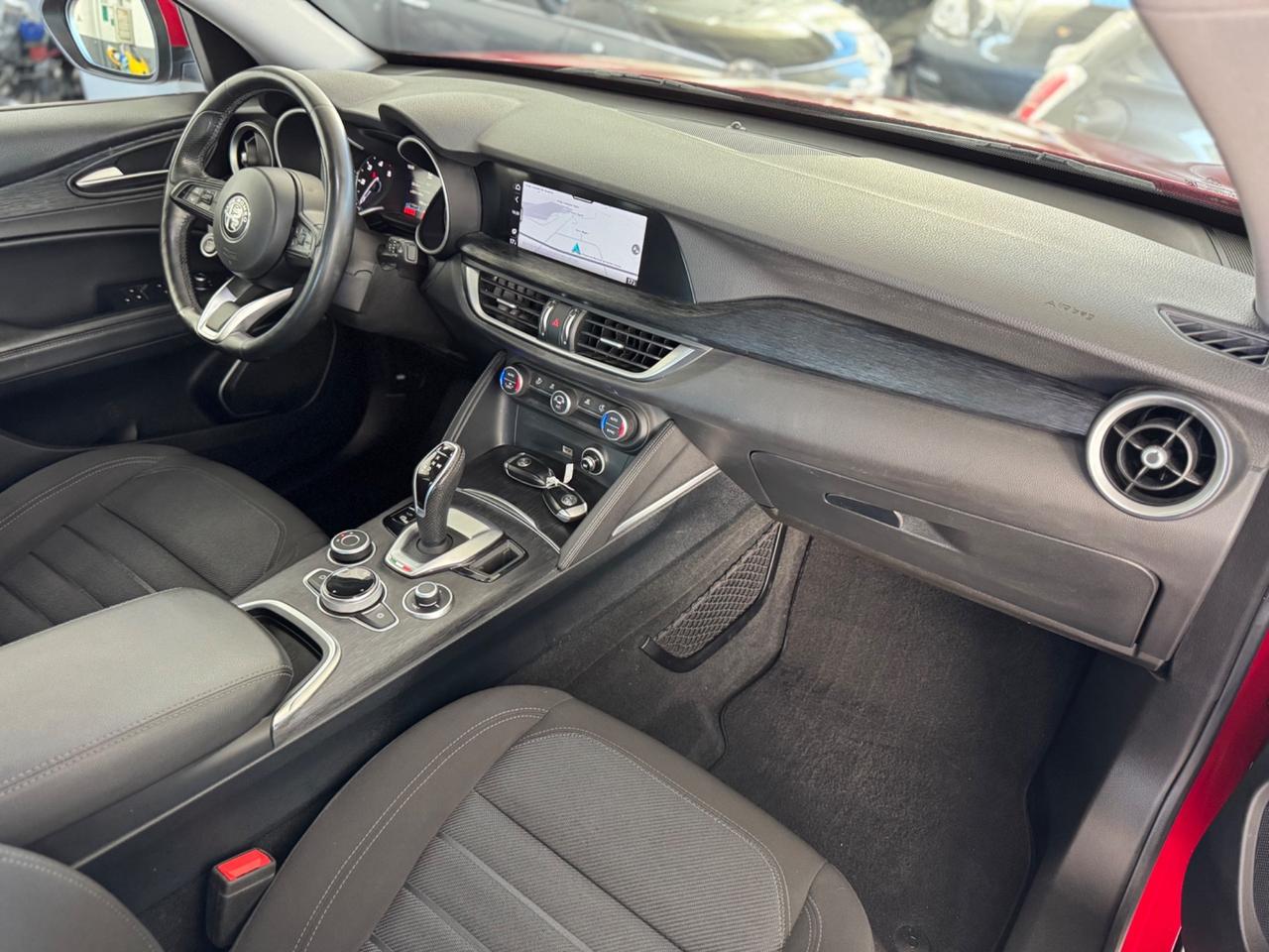 Stelvio 2.2 Turbodiesel 190 CV AT8 Q4 Business