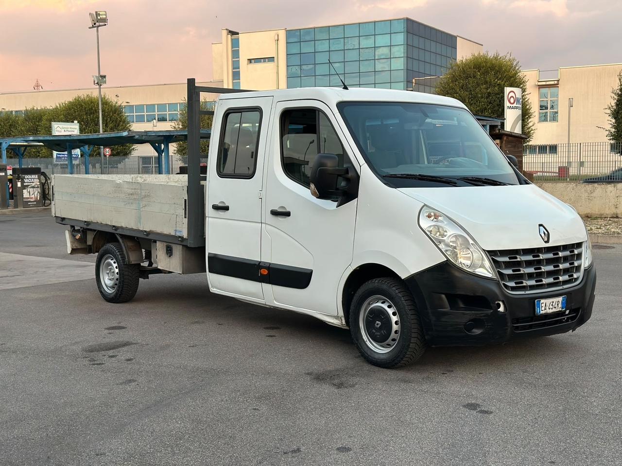 Renault Master T35 2.3 dCi/150 TP PM-SL-RG Cabinato E4