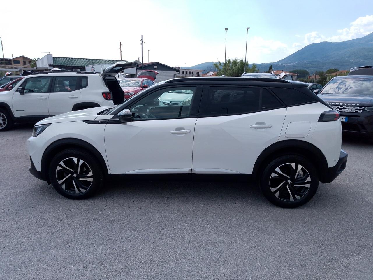 Peugeot 2008 BlueHDi 110 S&S GT