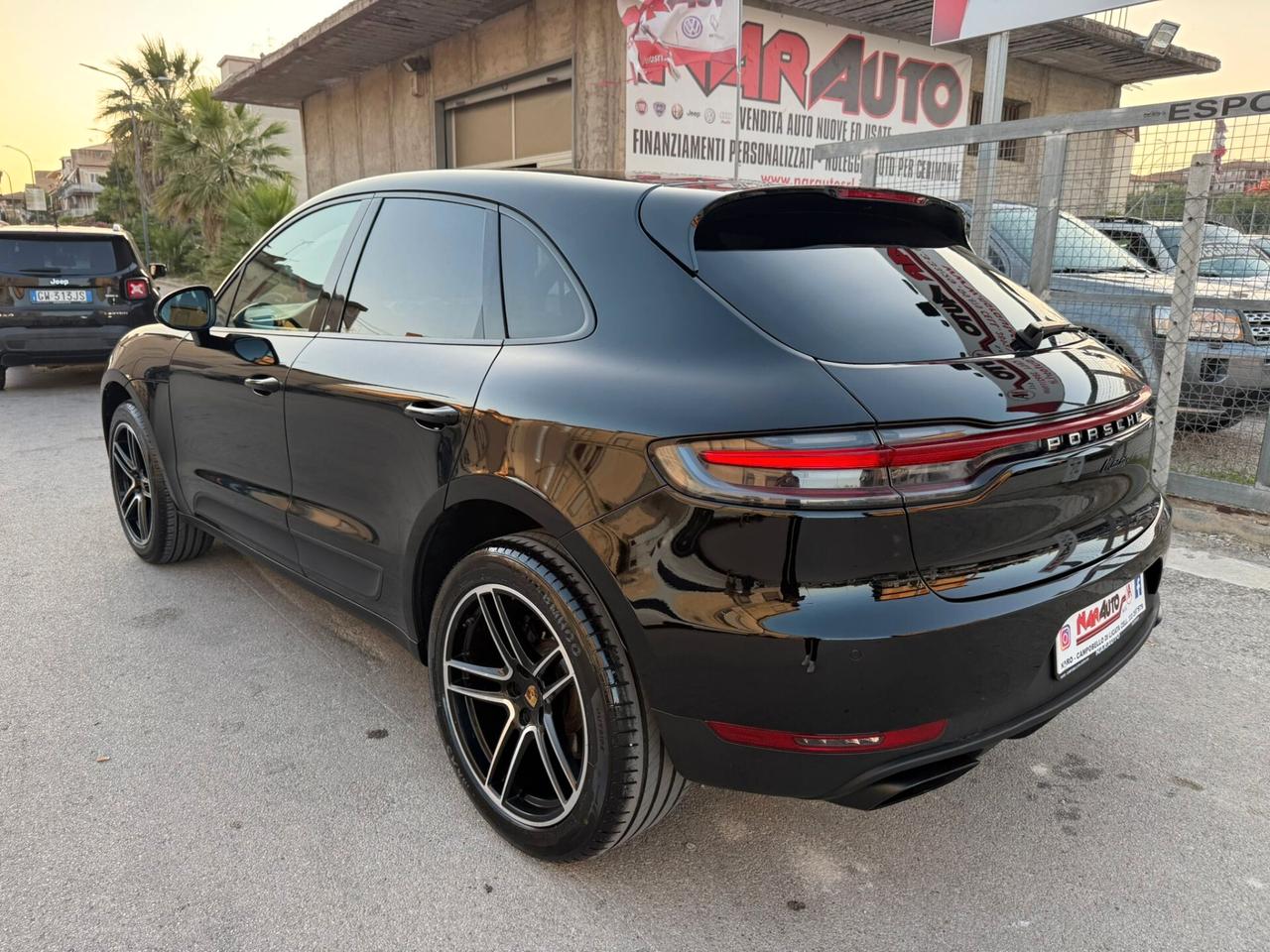 Porsche Macan 2.0 245cv