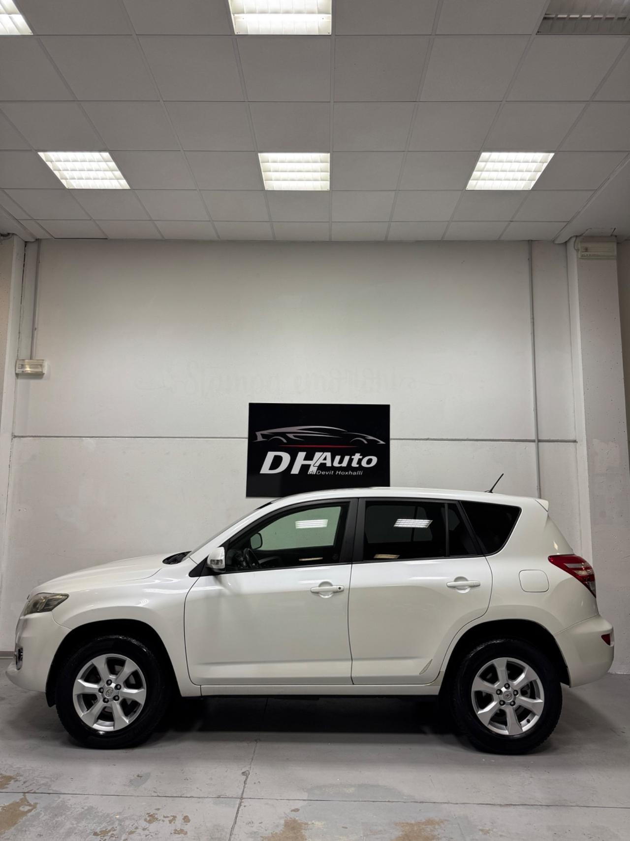 Toyota RAV 4 RAV4 Crossport 2.2 D-4D 150 CV Lounge