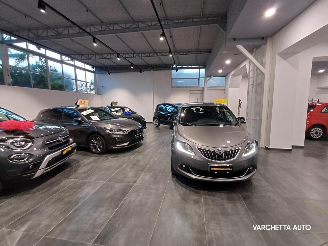 Lancia Ypsilon 1.0 FireFly 5 porte S&S Hybrid Gold Plus