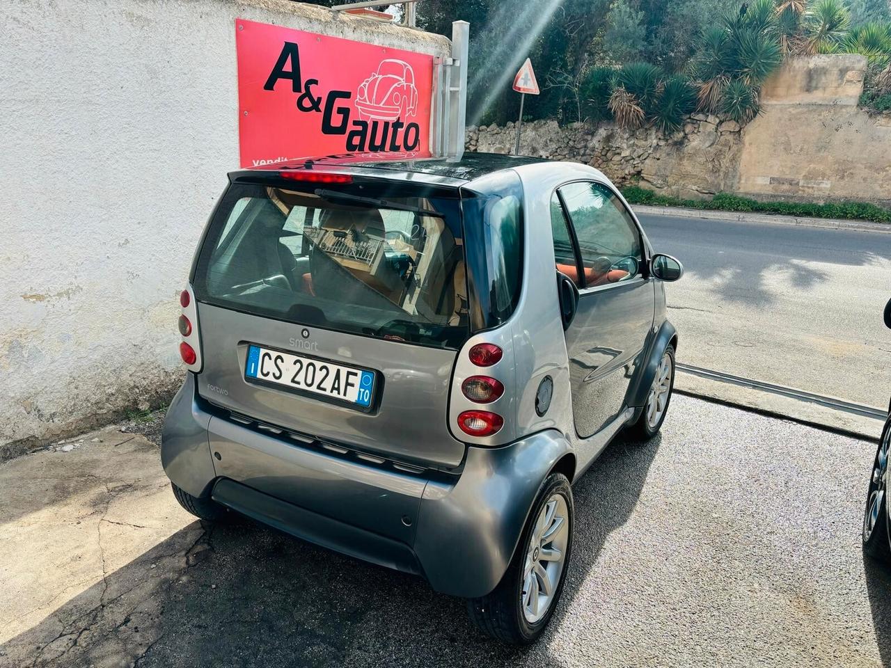 Smart ForTwo 700 coupé pure (45 kW)