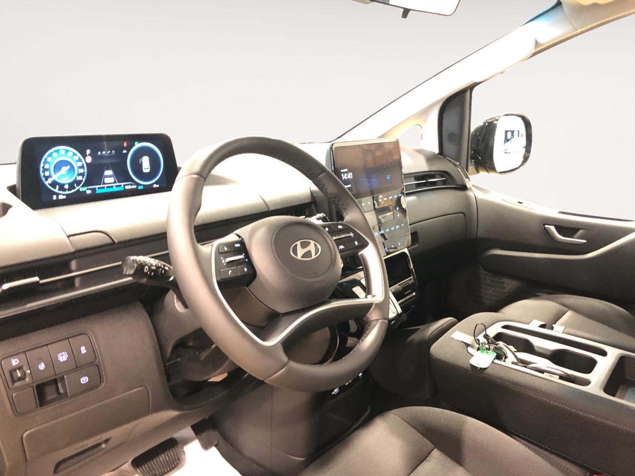 HYUNDAI STARIA HEV 1.6T 9 POSTI WAGON AT 2WD