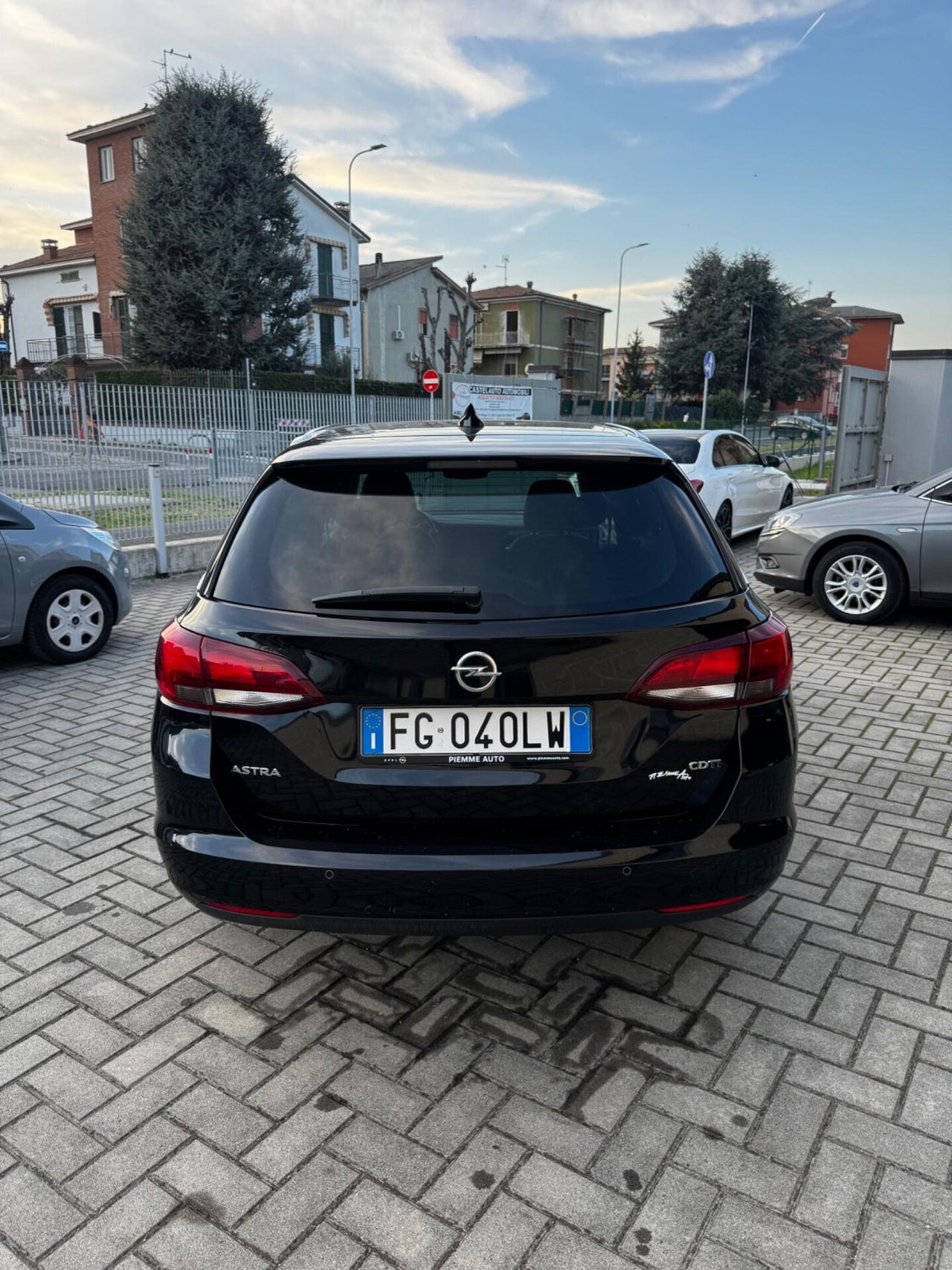 Opel Astra 1.6 CDTi 110CV Start&Stop Sports Tourer Business