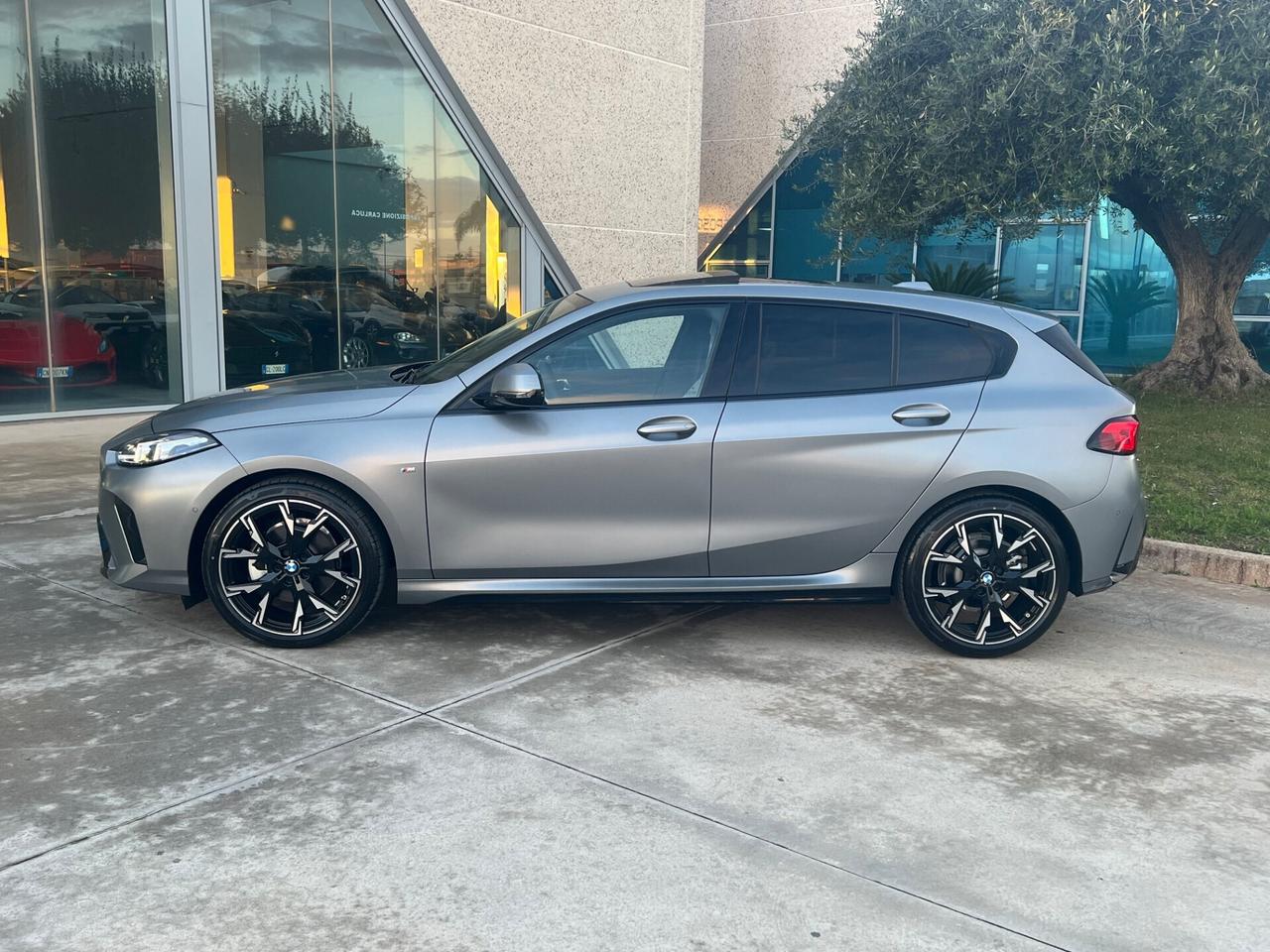 Bmw 118d MSport Possibilità noleggio no scoring