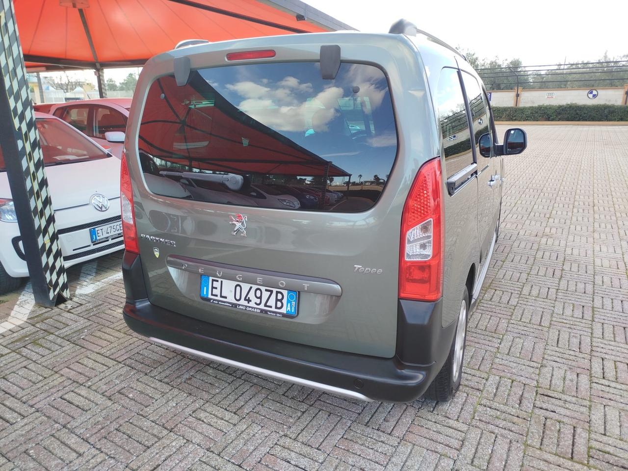 Peugeot Partner Tepee 1.6 HDi 112CV Outdoor