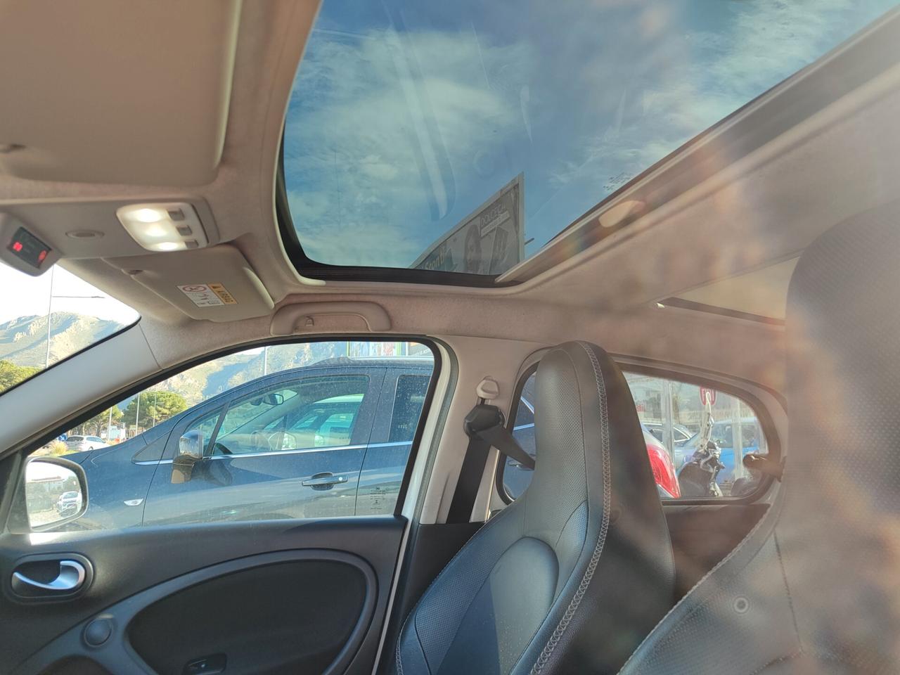 Smart ForFour BRABUS 0.9 Turbo twinamic Xclusive