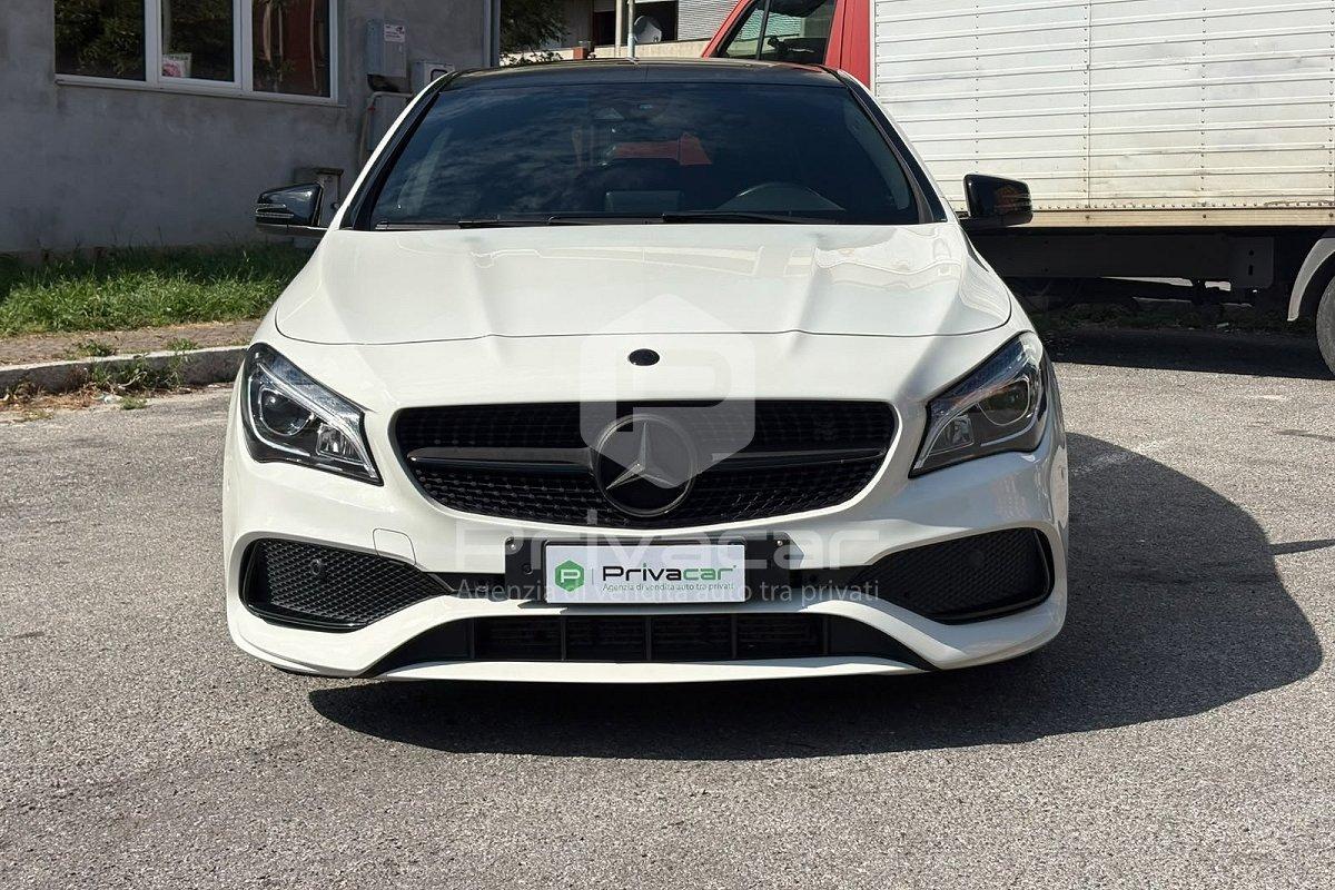 MERCEDES CLA 220 d 4Matic Automatic Premium Dark Night
