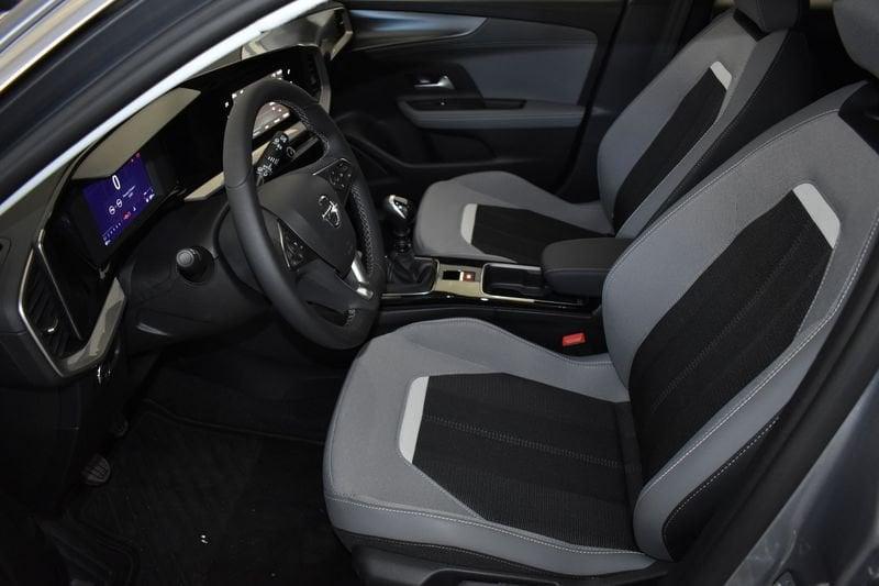 Opel Mokka 1.2 Turbo Edition 100 CV colore grey