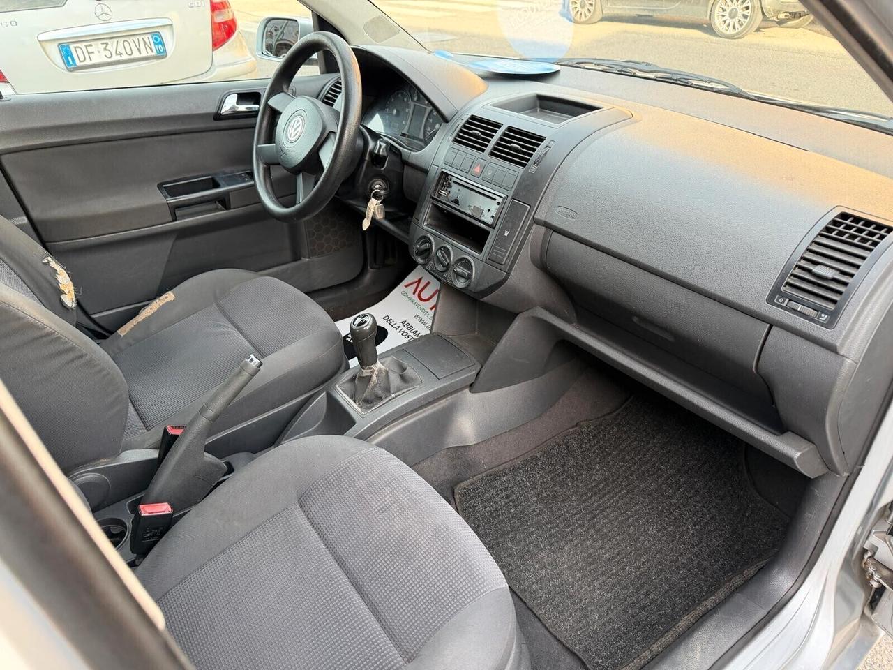 Volkswagen Polo 1.2 5p. Comfortline