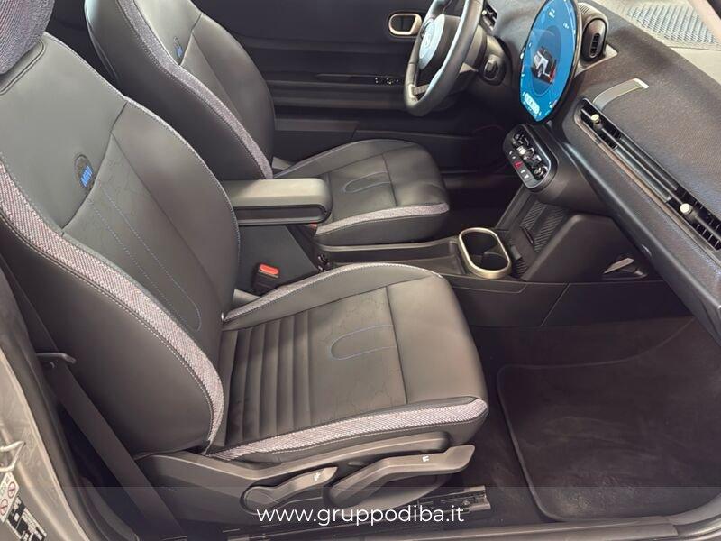 MINI Cooper Mini F66 3p Mini 3p 1.5 C Classic auto