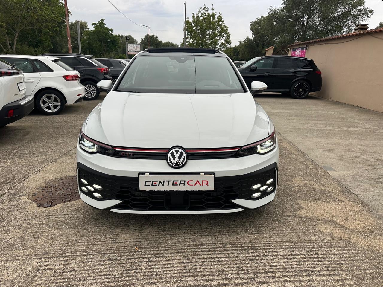 Volkswagen Golf GTI Golf 2.0 TSI GTI DSG