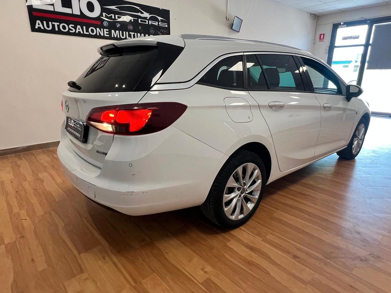 Opel Astra 1.4 Turbo 110CV EcoM Sports Tourer Dynamic