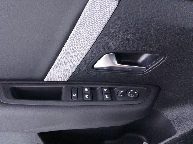 Citroën C4 1.2 puretech Plus s&s 130cv eat8