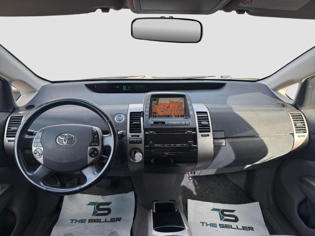 Toyota Prius 1.5 ibrida 78cv