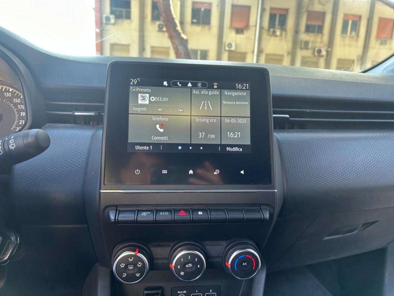 Renault Clio TCe 90 CV 5 porte Techno