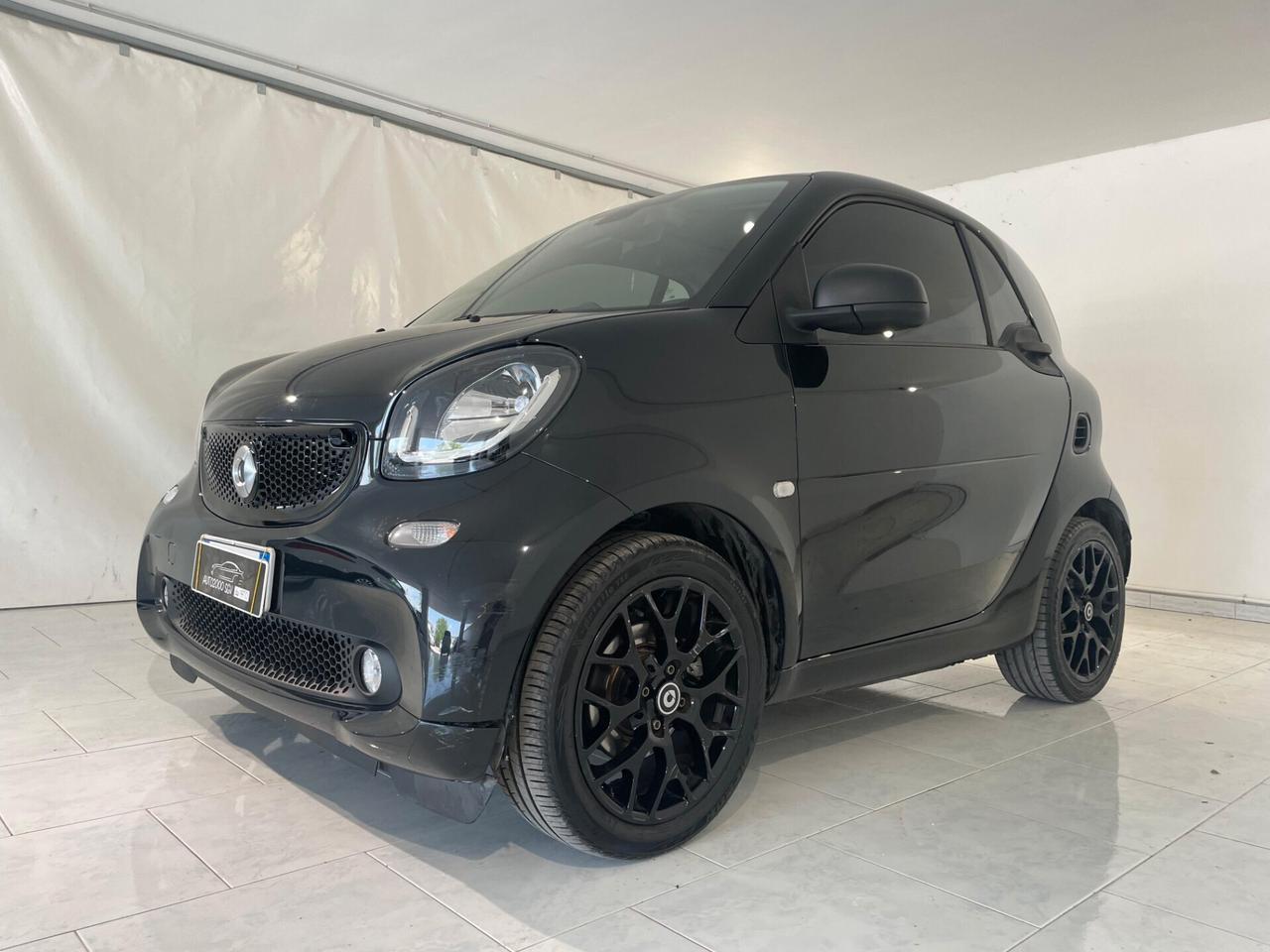 Smart ForTwo 70 1.0 twinamic Passion BLACK LINE EDITION
