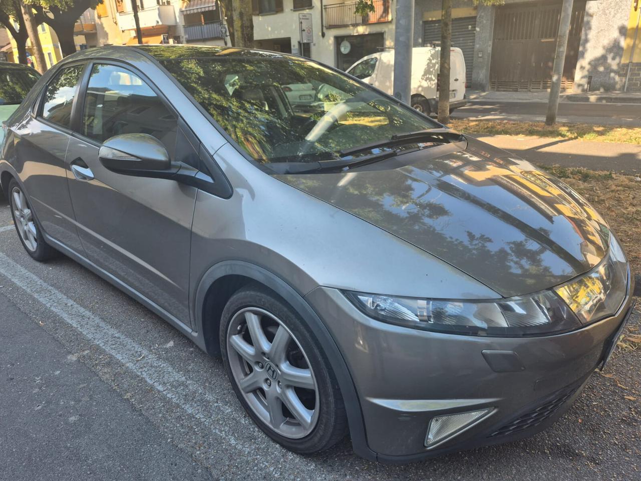 Honda Civic 2.2 i-CTDi 5p. Exclusive LH LE