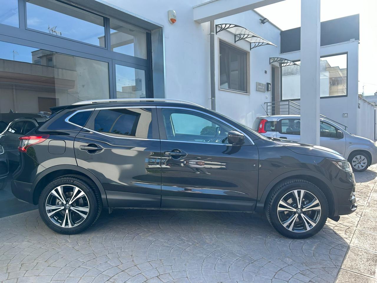 Nissan Qashqai 1.5 DCI TEKNA TETTO/360°-12/2017
