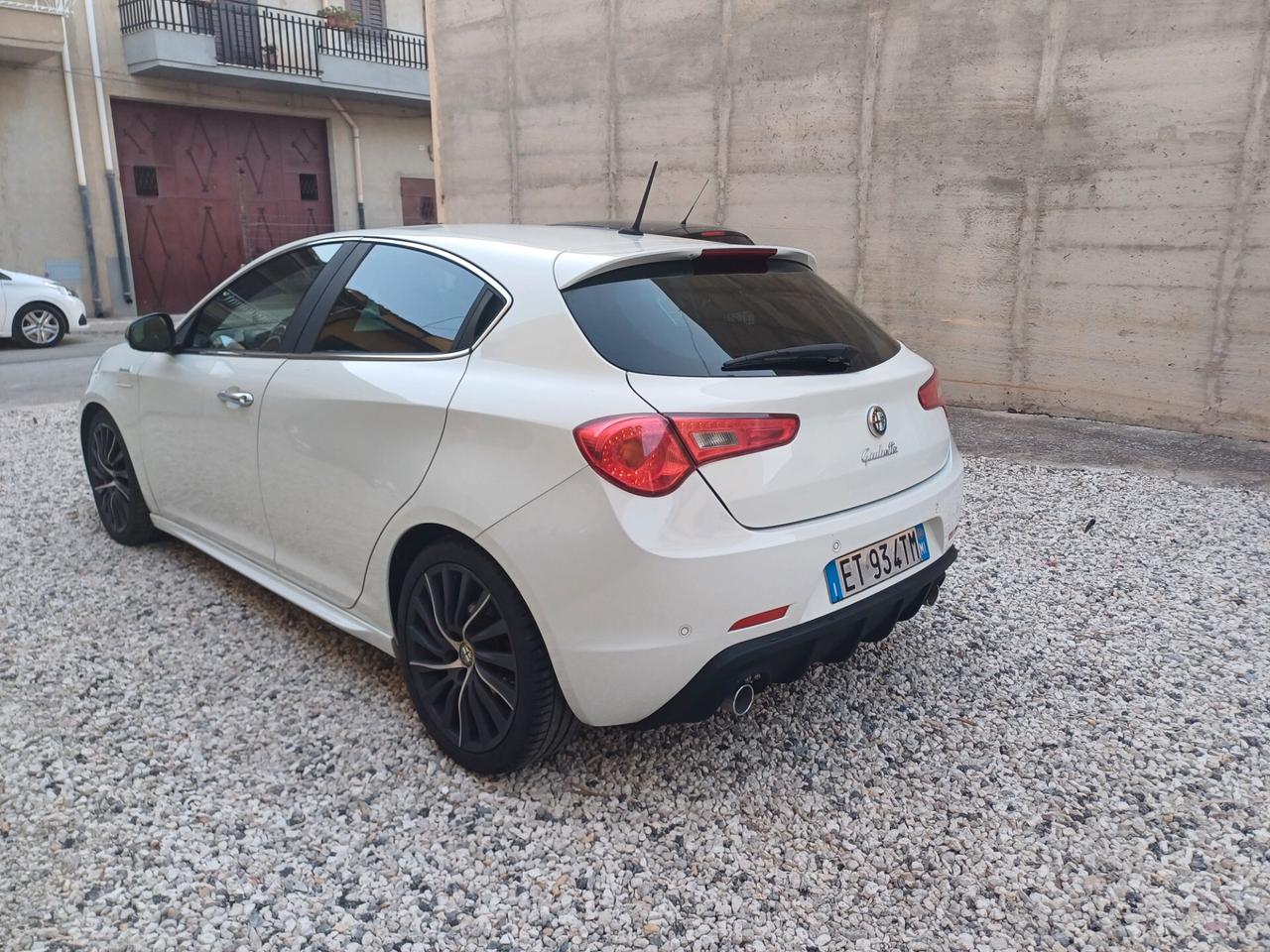 Alfa Romeo Giulietta 1.6 JTDm-2 105 CV Exclusive