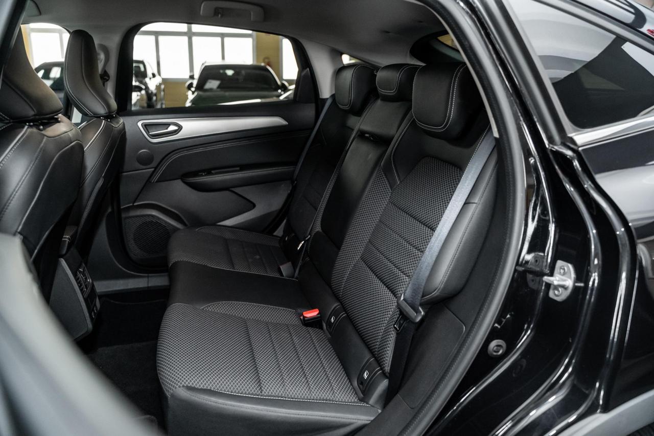 Renault Arkana 1.6 E-Tech full hybrid Intens 145cv
