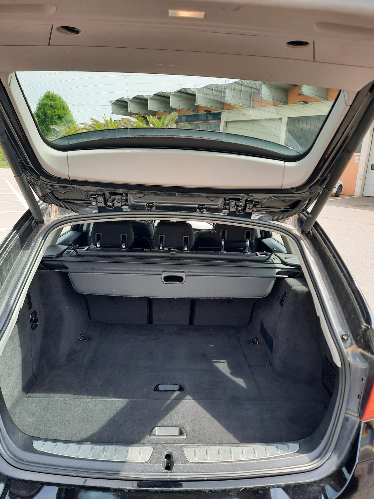 Bmw 318 318d Touring Automatico Navi