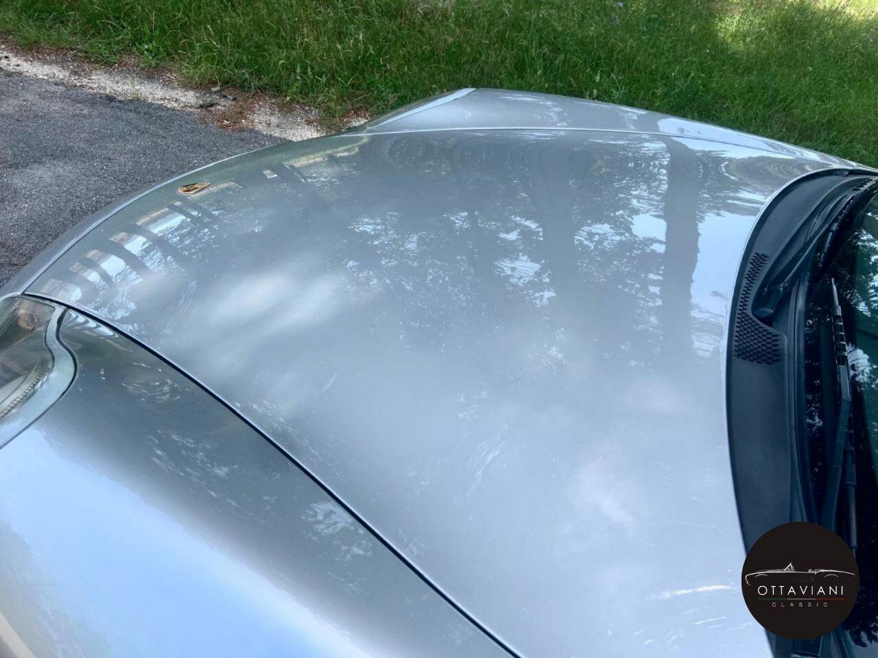 Porsche 911 996 Carrera 4