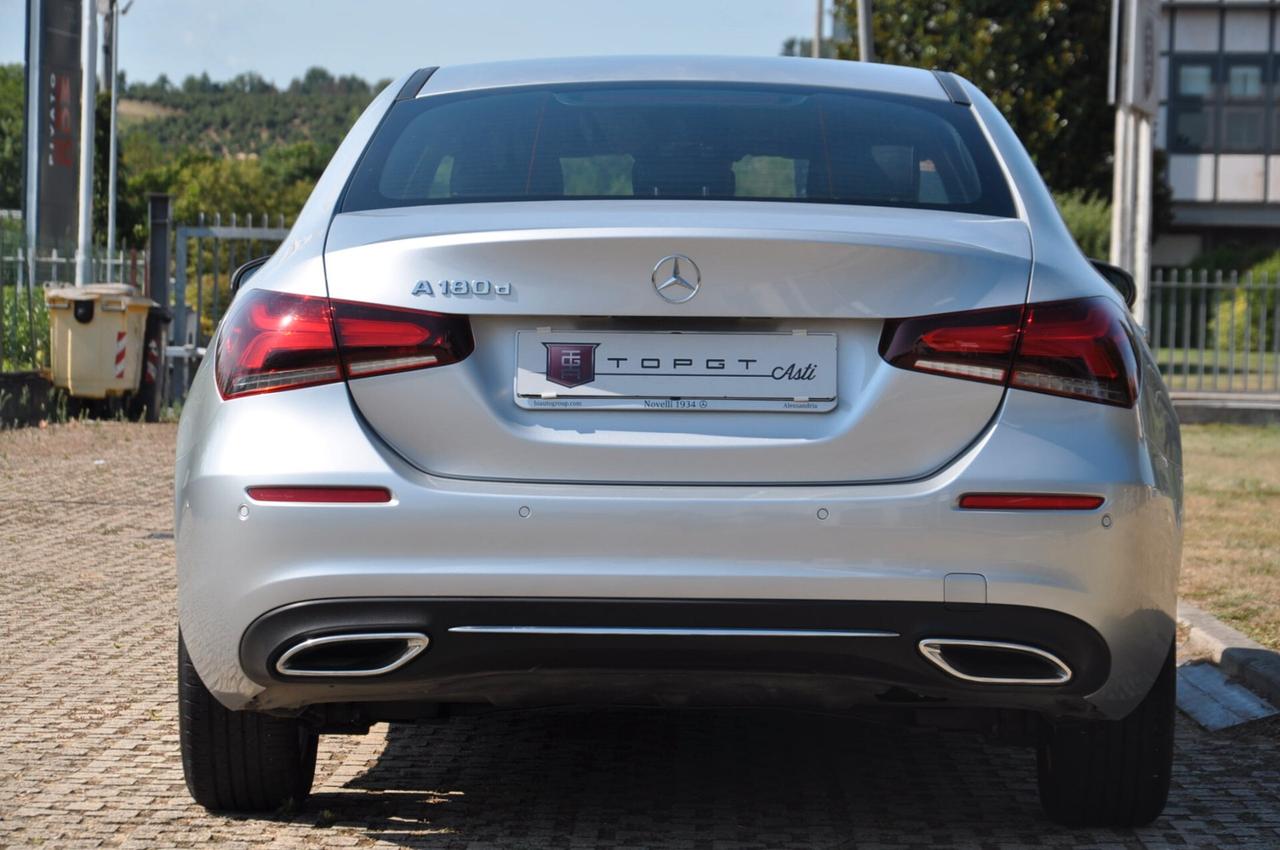 MERCEDES-BENZ A 180d SPORT 116cv AUTO, UNICOPROPRIETARIO, UFF ITALIANA, EURO 6D, NAVI, RETROCAMERA, PERMUTE
