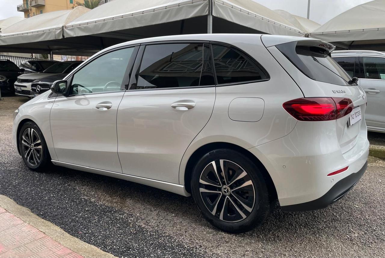 Mercedes-benz B 180d Urban/Progressive Night 2024