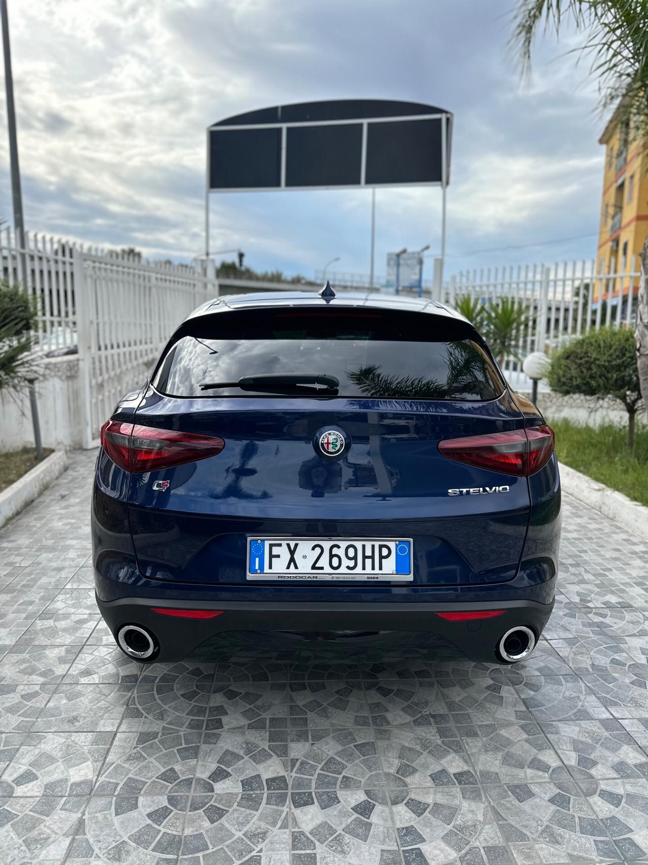 Alfa Romeo Stelvio 2.2 Turbodiesel 210 CV