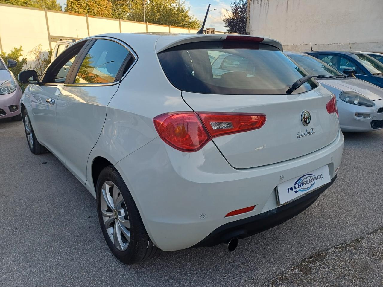 Alfa Romeo Giulietta 1.6 105 CV BELLISSIMA - 2013