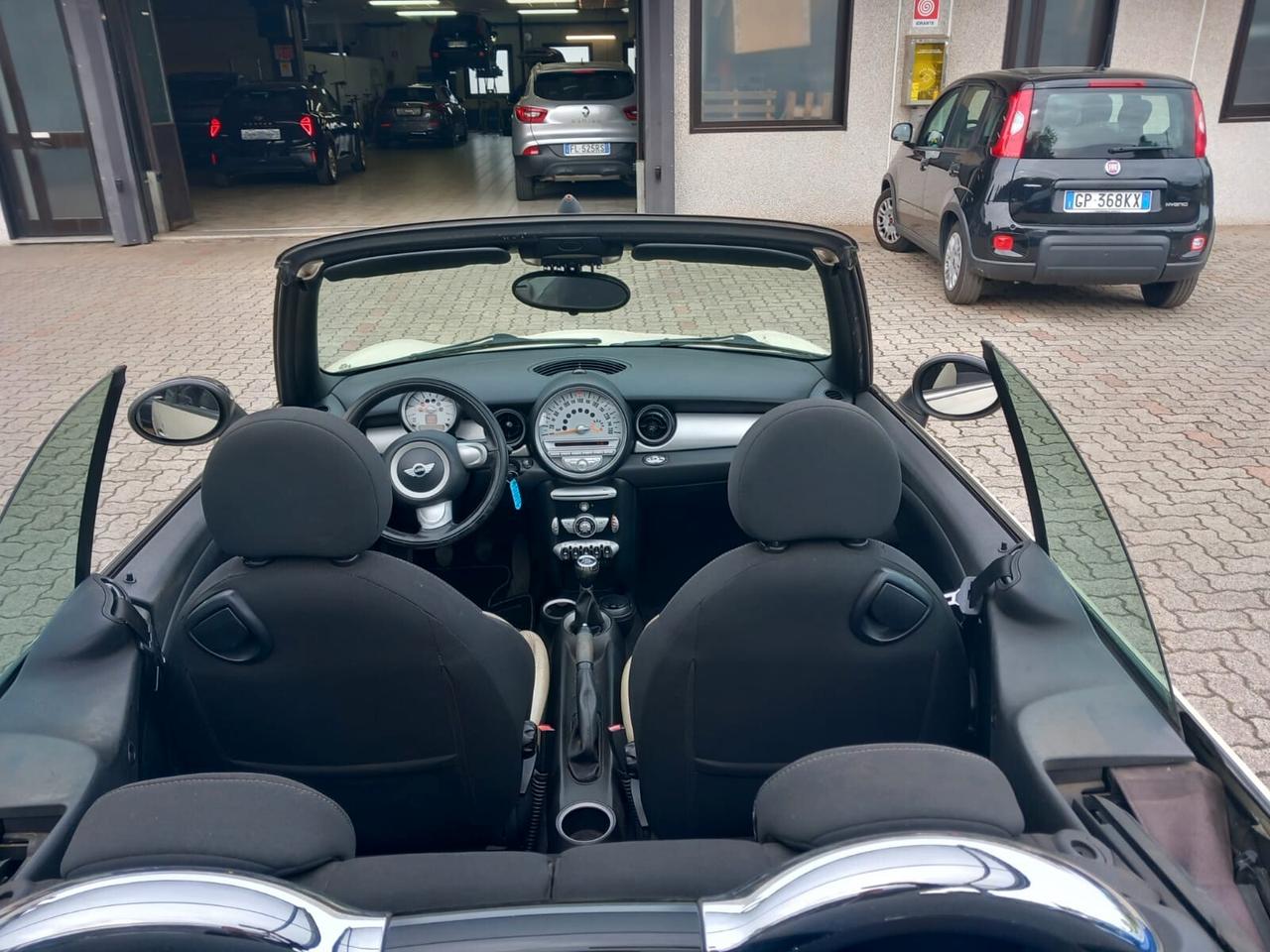 Mini Cooper 1.6 16V capri anno 2009