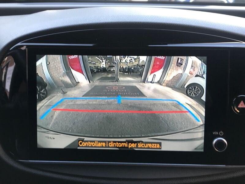 Toyota Aygo X 1.0B (72 CV) Lounge S-CVT