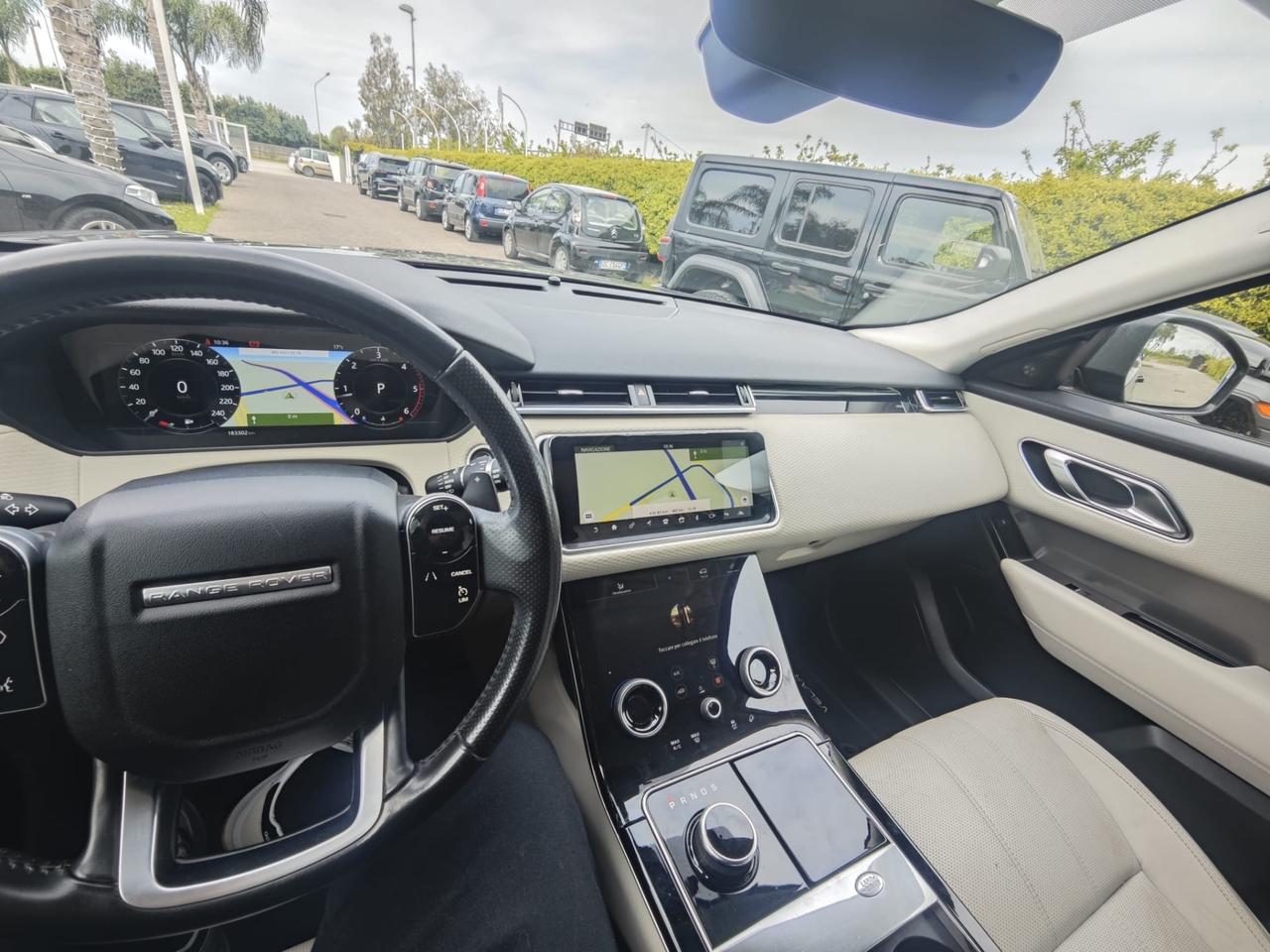 Land Rover Range Velar 2.0 TD4 180 CV R-Dynamic