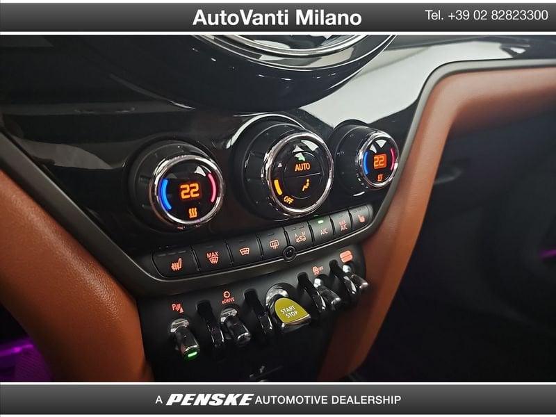 MINI Countryman Plug-In Hybrid Cooper S E Classic 4WD automatica